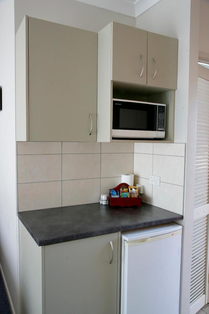 Touchwood Motor Lodge Pukekohe Extérieur photo